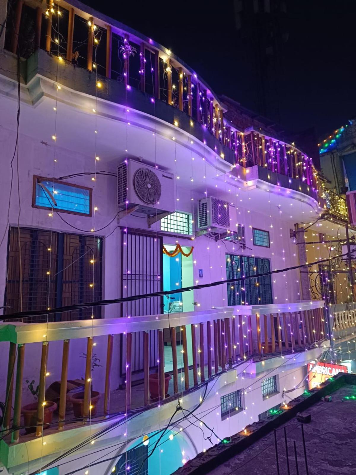 Jpm Guest House Varanasi Eksteriør billede
