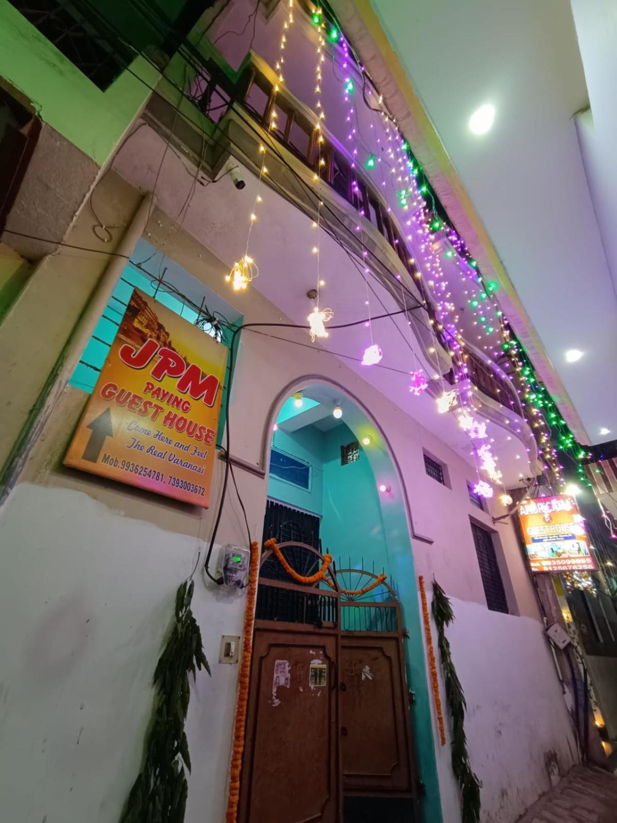 Jpm Guest House Varanasi Eksteriør billede