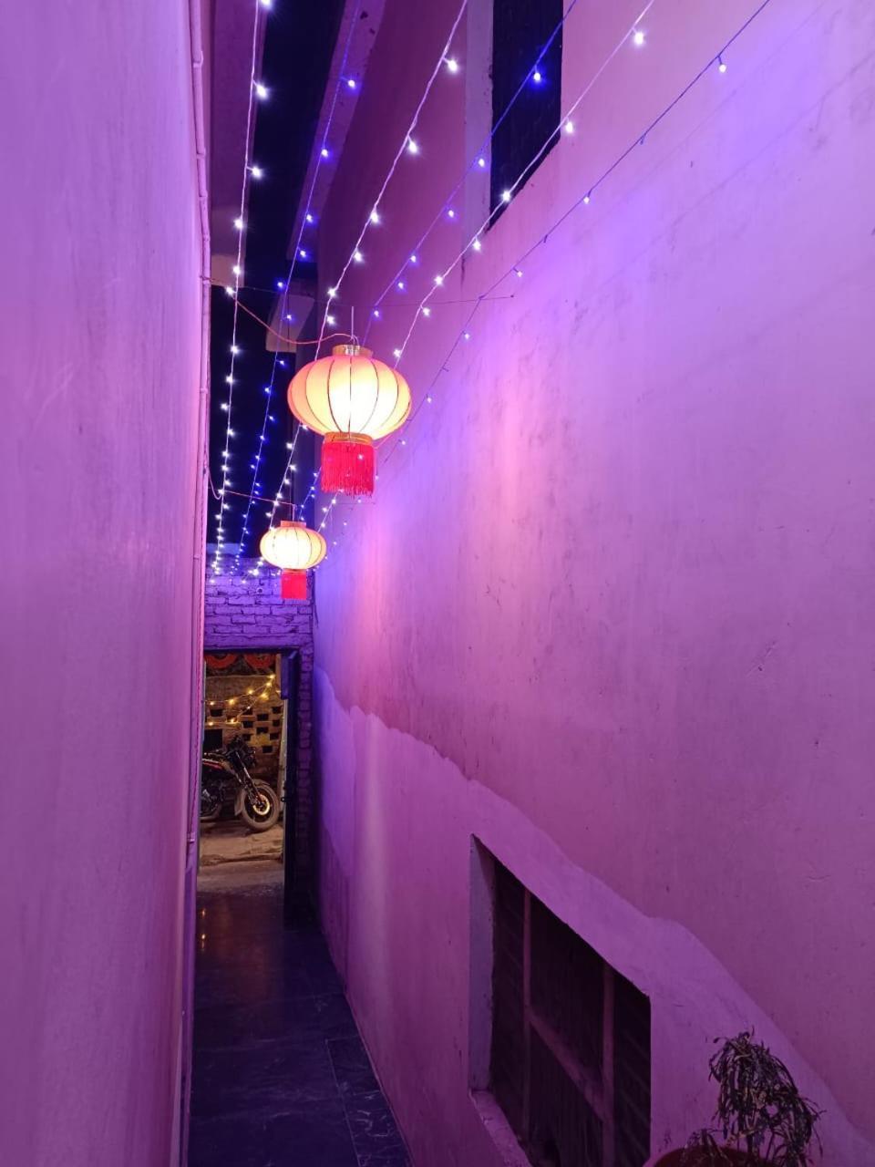 Jpm Guest House Varanasi Eksteriør billede