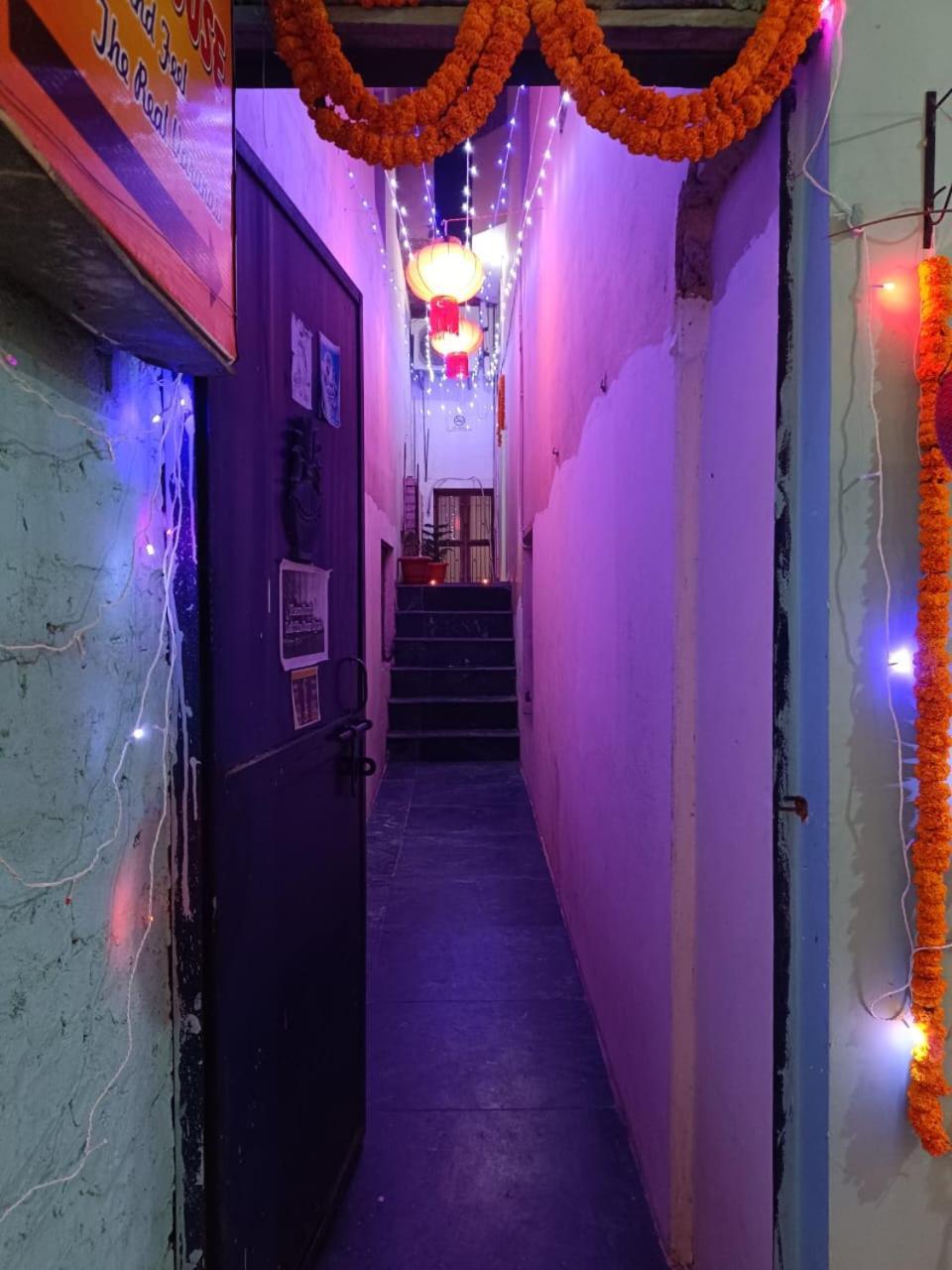 Jpm Guest House Varanasi Eksteriør billede