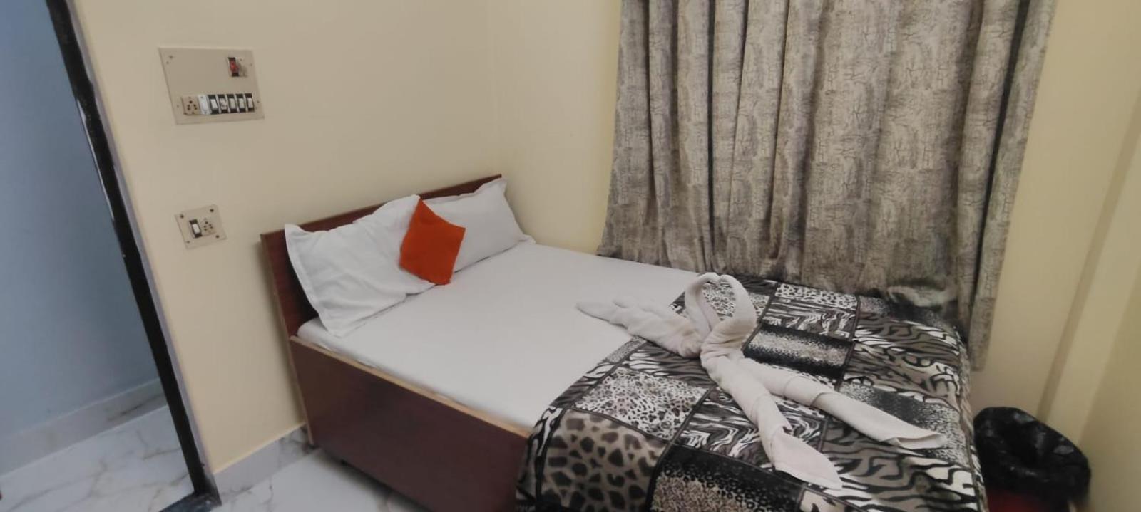 Jpm Guest House Varanasi Eksteriør billede